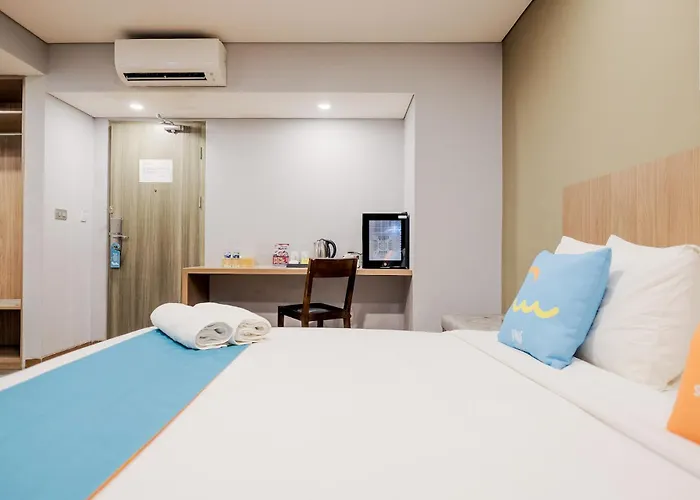 Sans Hotel Puri Indah Jakarta